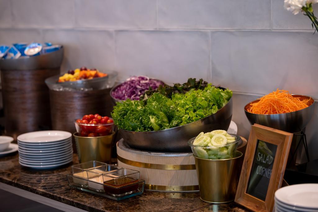 Jasmine 59 Hotel بانكوك المظهر الخارجي الصورة A salad bar