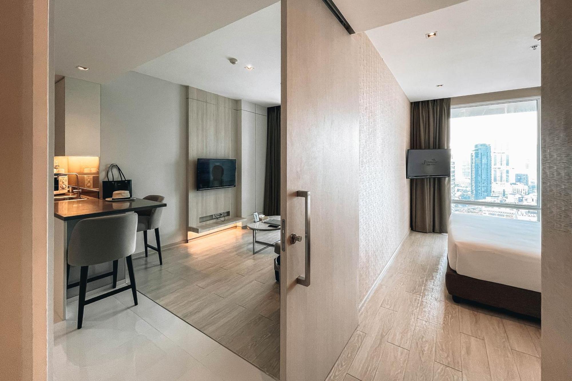 Jasmine 59 Hotel بانكوك المظهر الخارجي الصورة A suite at the hotel