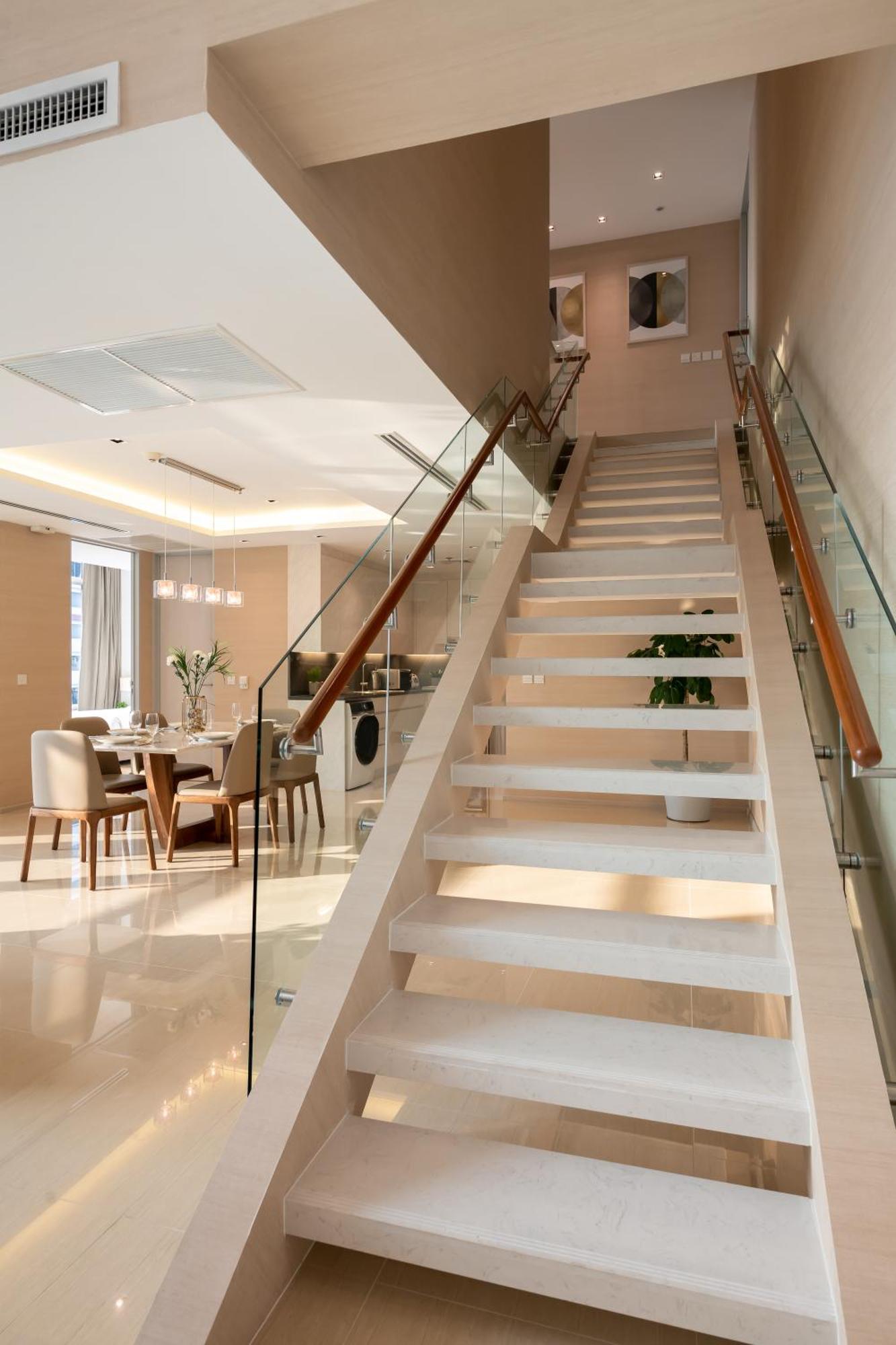 Jasmine 59 Hotel بانكوك المظهر الخارجي الصورة A staircase with a glass balustrade
