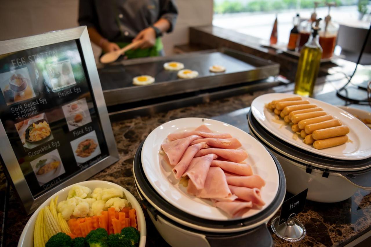 Jasmine 59 Hotel بانكوك المظهر الخارجي الصورة A chef cooking